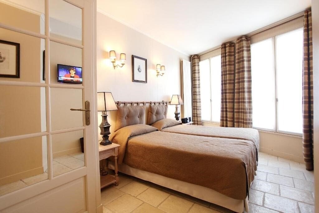 Отель Hotel Albe Bastille 3*