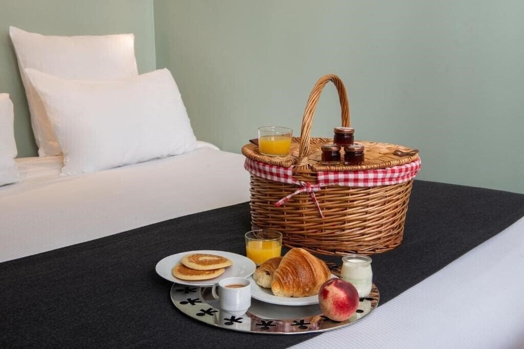 Вид Hotel Helzear Montparnasse 4*