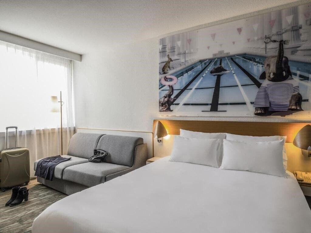 Панорама Novotel Paris Creteil Le Lac 4*