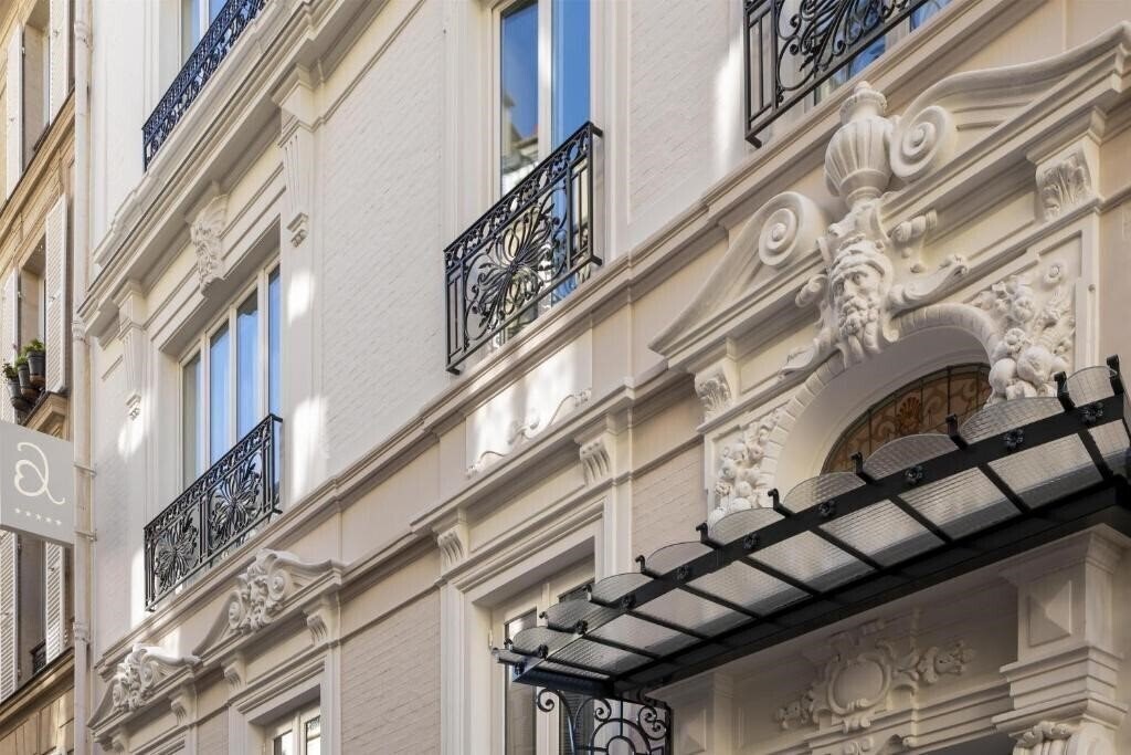Фото Paris J'Adore Hotel & SPA 5*