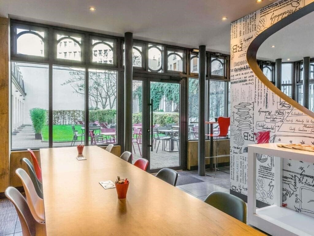 Панорама Ibis Paris Gare de Lyon Ledru Rollin 12eme 3*