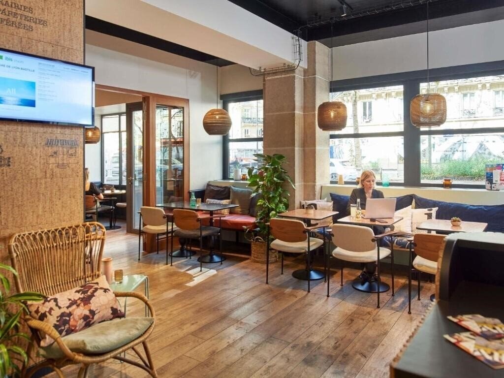 Фото Ibis Styles Paris Gare de Lyon Bastille 3*
