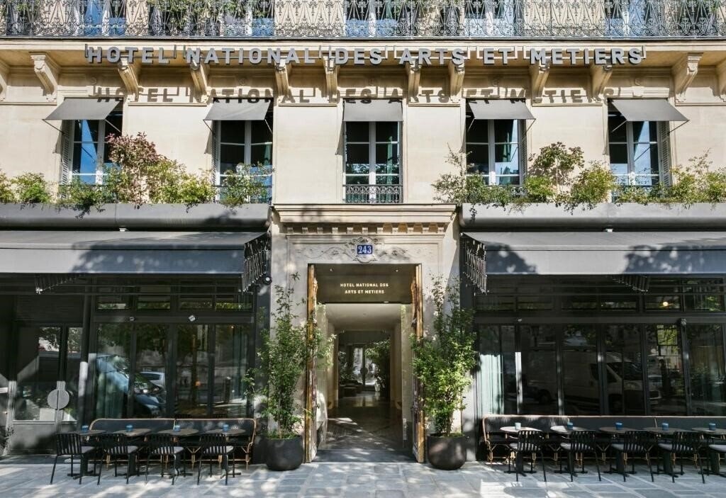 Отель National des Arts & Metiers 4*