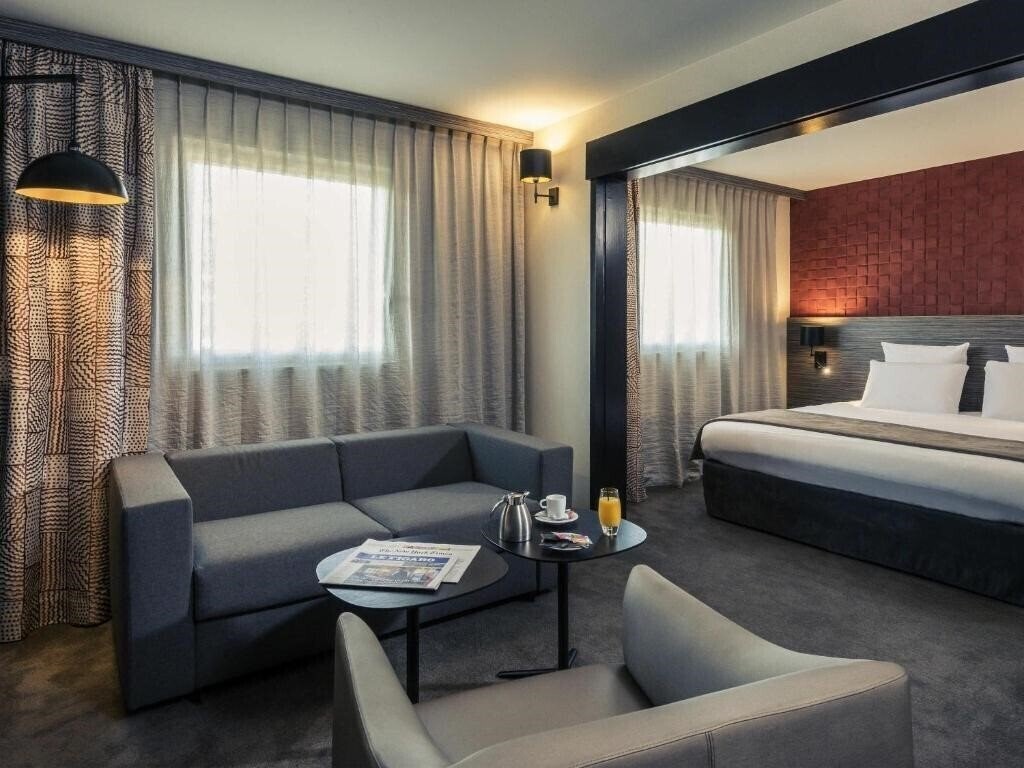 Фото Mercure Paris Porte de Pantin 4*