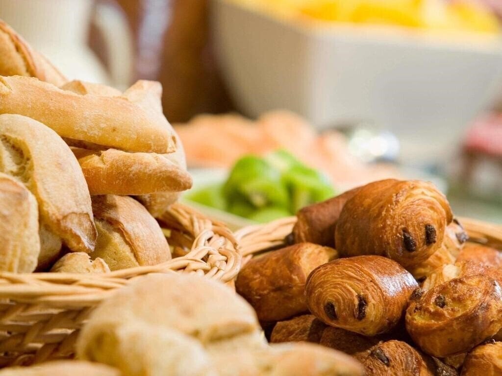Картинка Mercure Paris Massy Gare TGV 4*