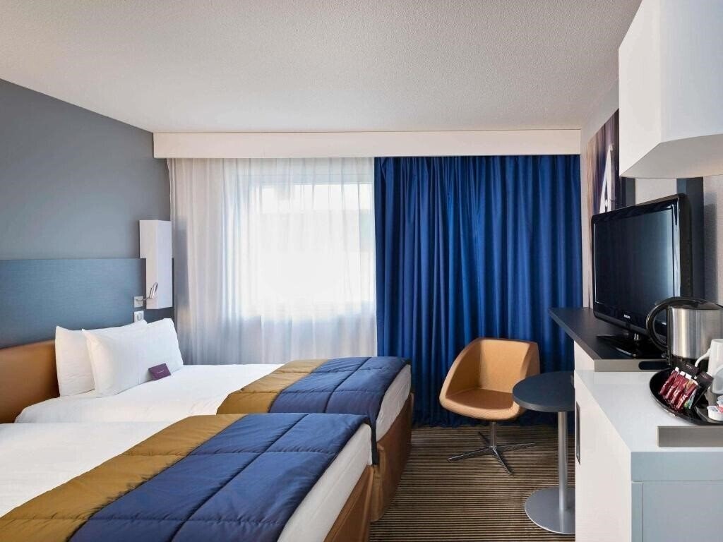 Вид Mercure Paris Massy Gare TGV 4*
