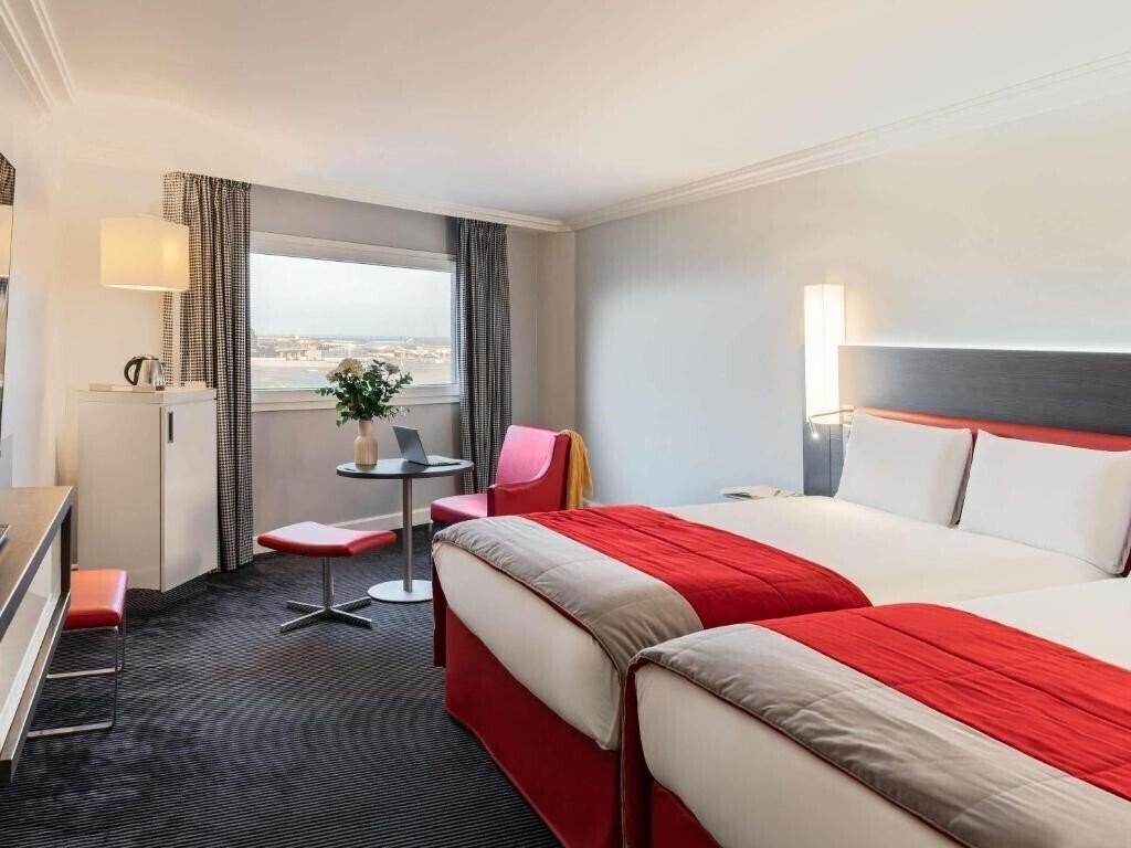 Вид Mercure Paris CDG Airport 4*
