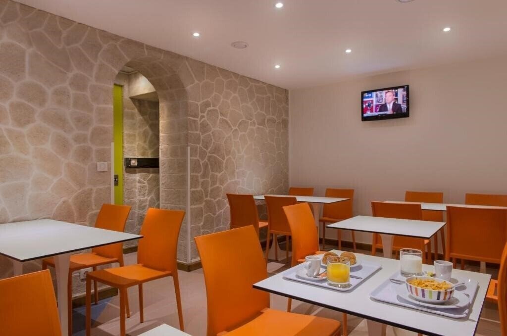 Картинка Bel Oranger Gare de Lyon 3*