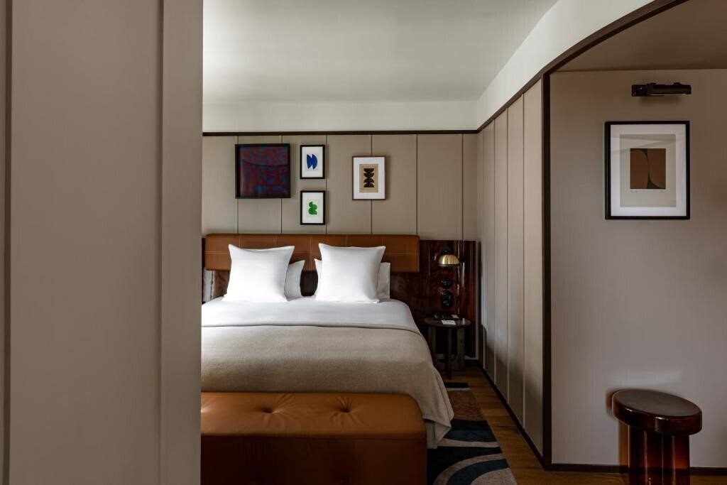 Апартаменты Norman Paris Hotel & SPA 5*