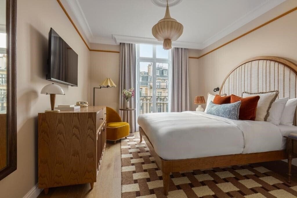 Вид Miiro Le Grand Hotel Cayre 4*