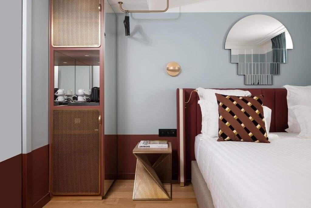 Отель Hotel Parisianer 4*