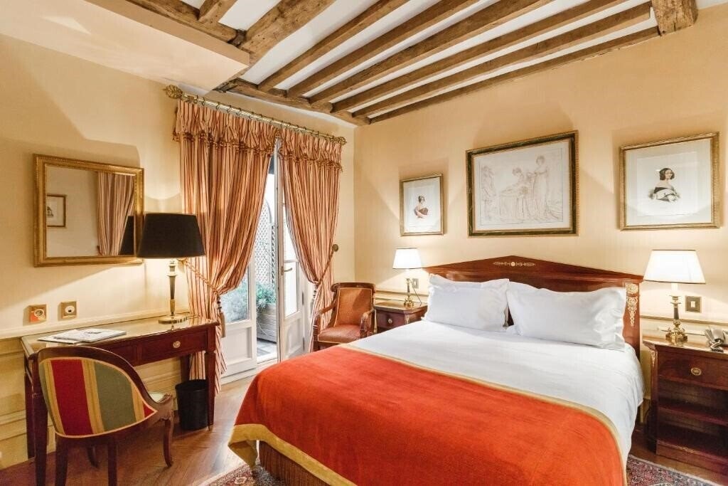 Территория Luxembourg Parc 4*