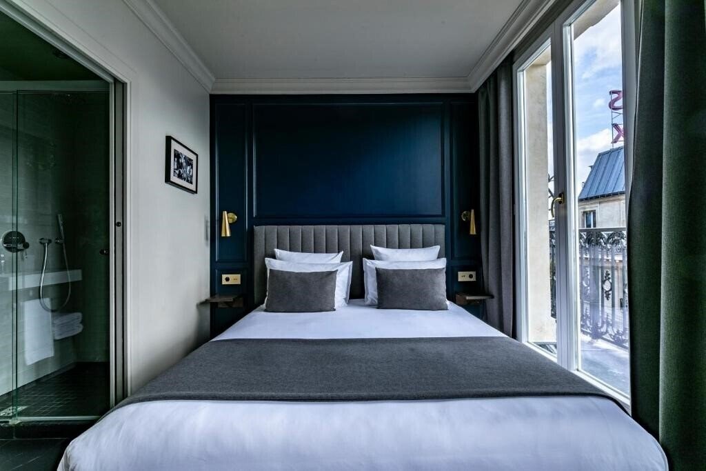 Фото Maison Barbes 4*