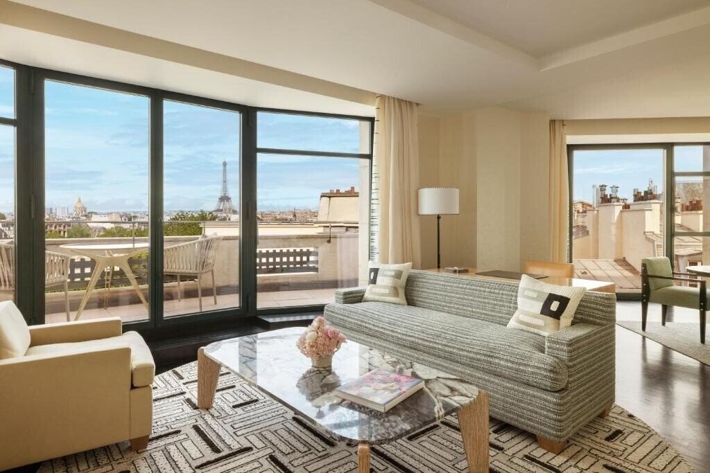 Панорама Cheval Blanc Paris & Dior SPA Cheval Blanc Paris 5*