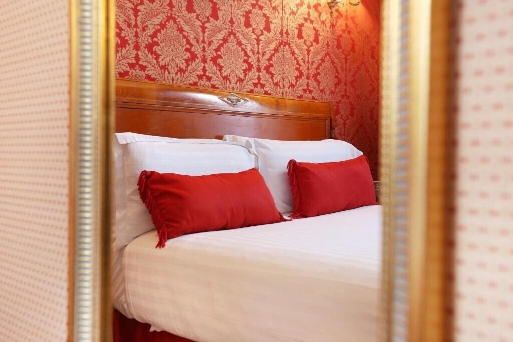 Картинка Hotel de Seine 3*