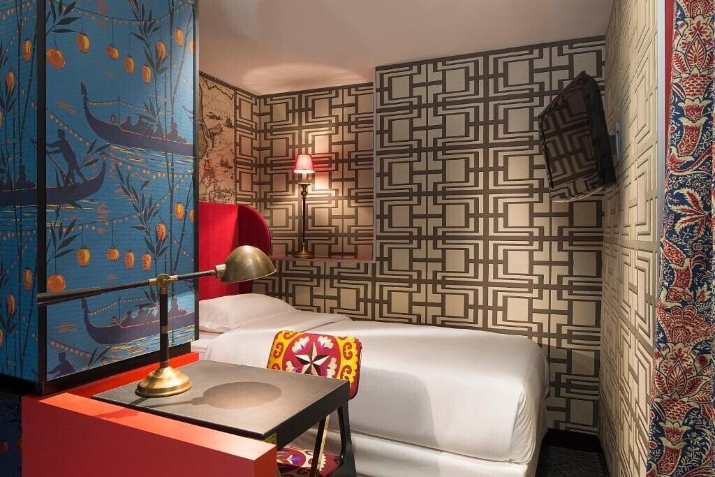 Апартаменты Hotel du Continent 3*