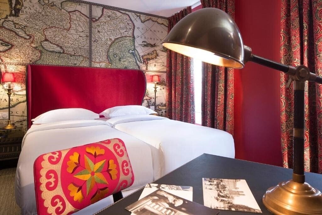 Панорама Hotel du Continent 3*