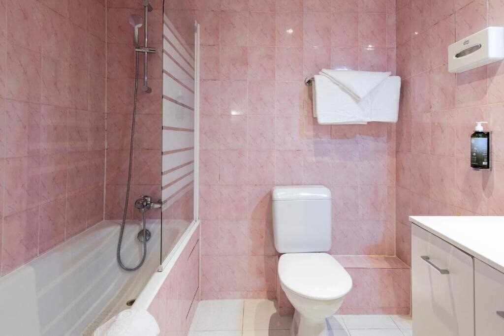 Территория Grand Hotel de Paris 3*