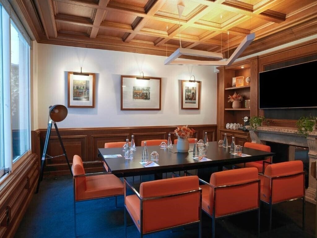 Картинка Melia Paris Champs Elysees 4*