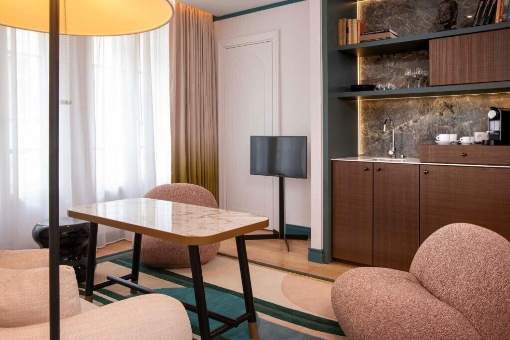 Апартаменты Bel Ami 5*