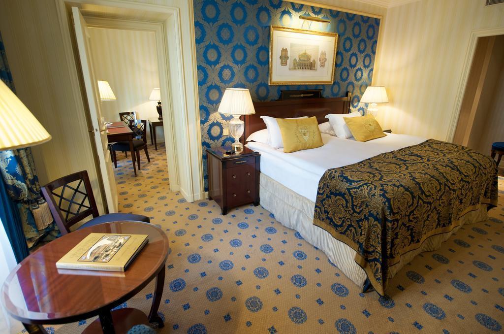 Вид Grand Hotel Intercontinental 4*