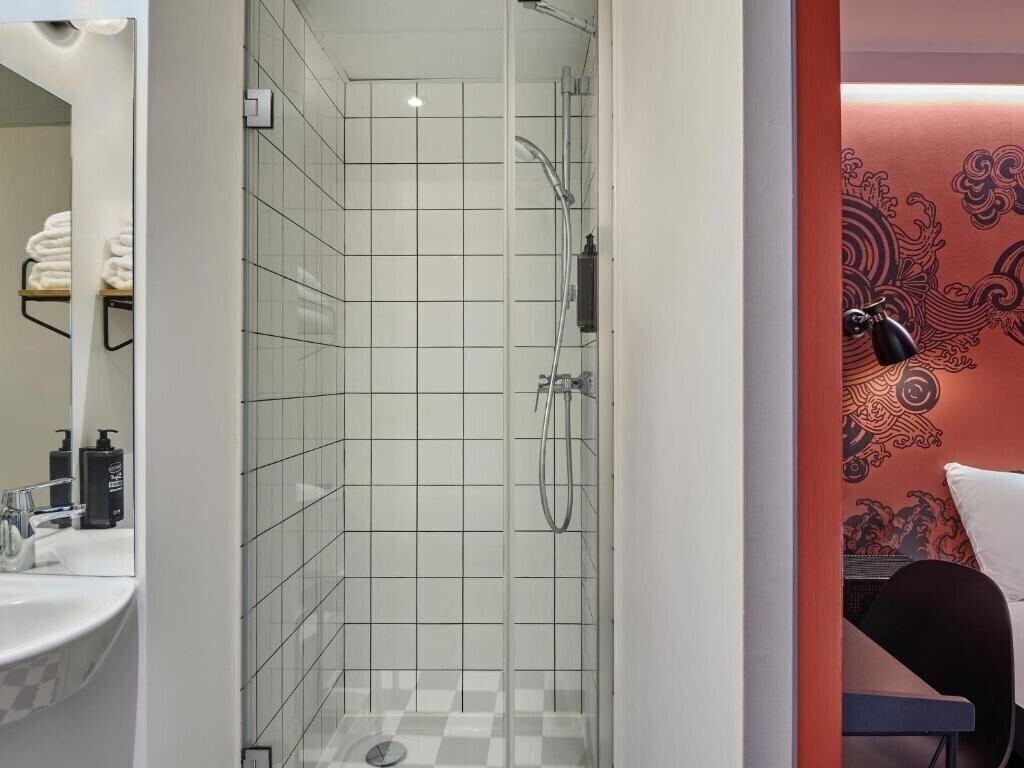 Фотографія Ibis Styles Paris Gare de l'Est Magenta (ex. Sibour) 3*