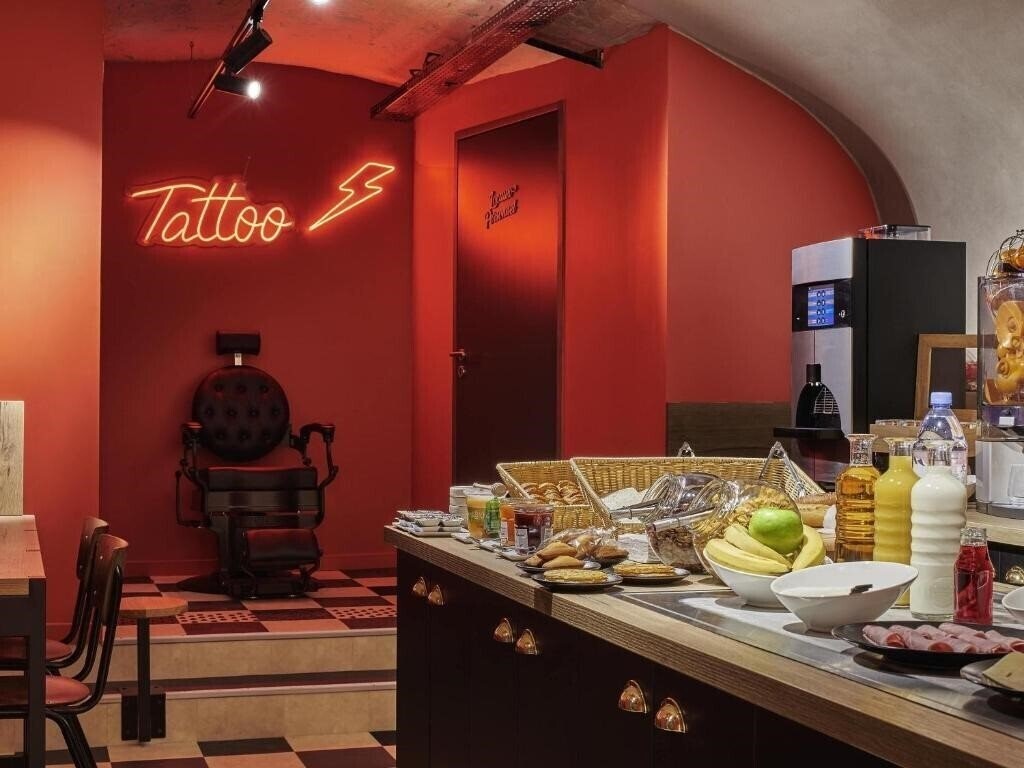 Вид Ibis Styles Paris Gare de l'Est Magenta (ex. Sibour) 3*