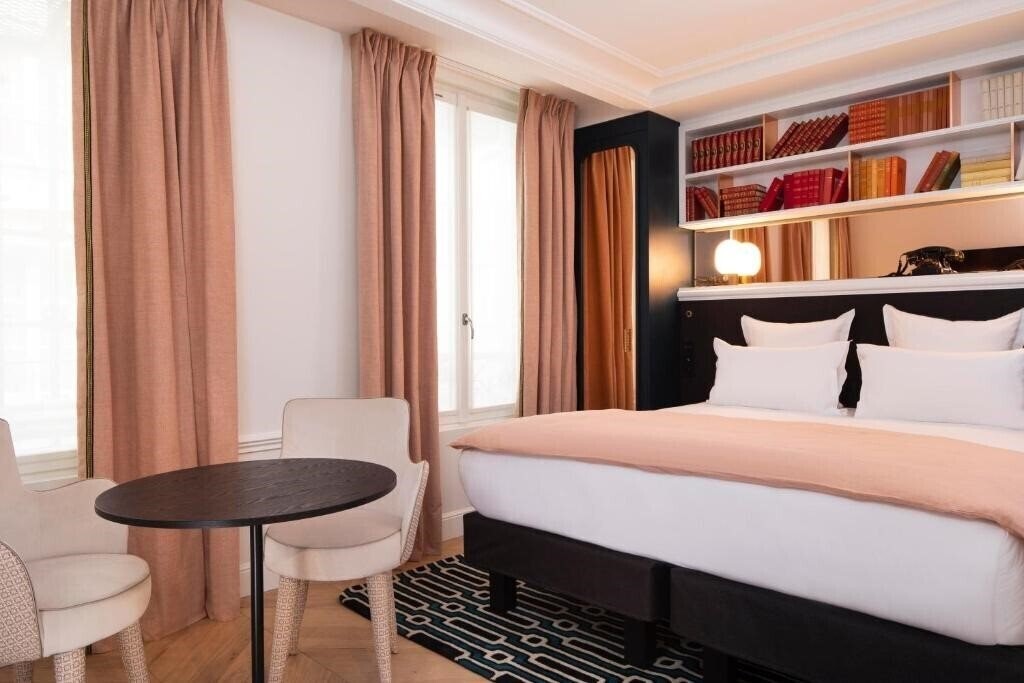 Апартаменты Louvre Montana 3*