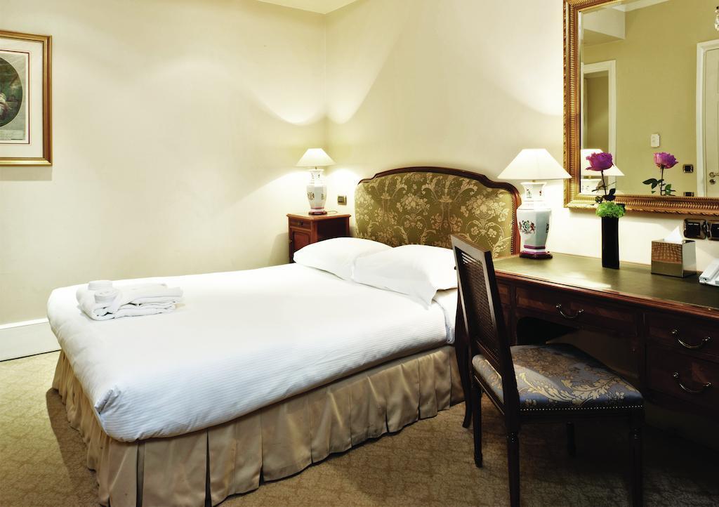 Вид Millennium Paris Opera 4*