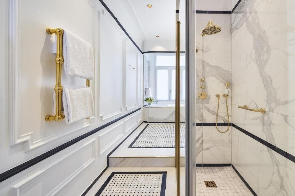 Вид Westminster Opera Paris 4*