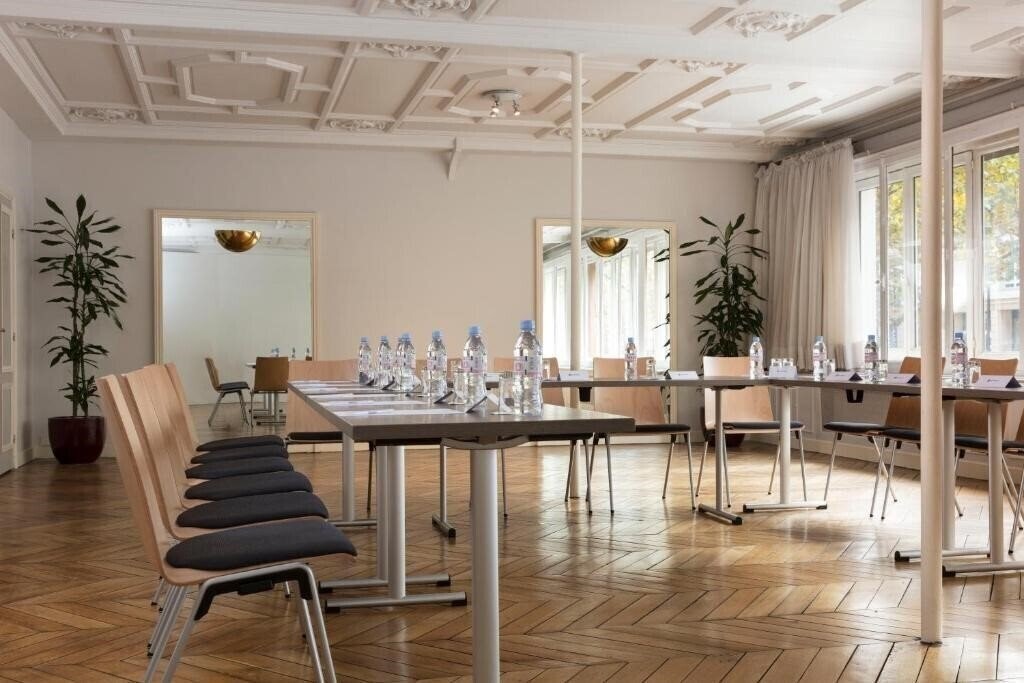 Панорама Best Western Hotel Ronceray Opera (ex. Mercure Paris Ronceray Opera) 3*