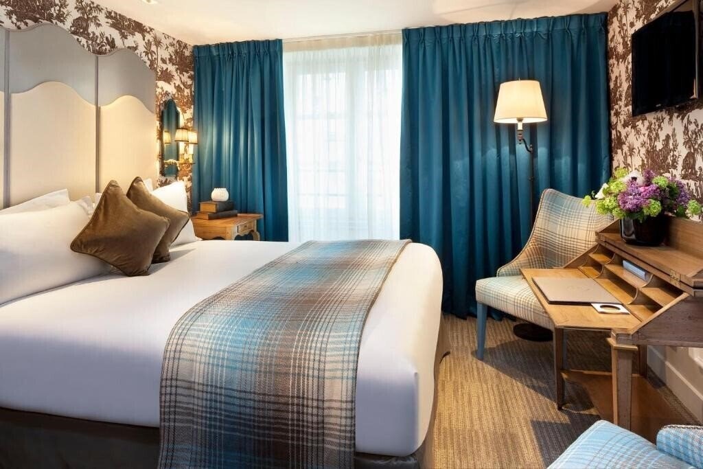 Панорама Favart 3*