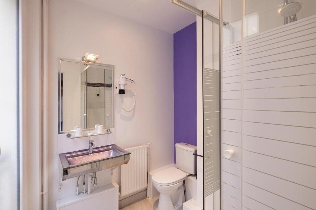 Вид Paris Legendre 2*