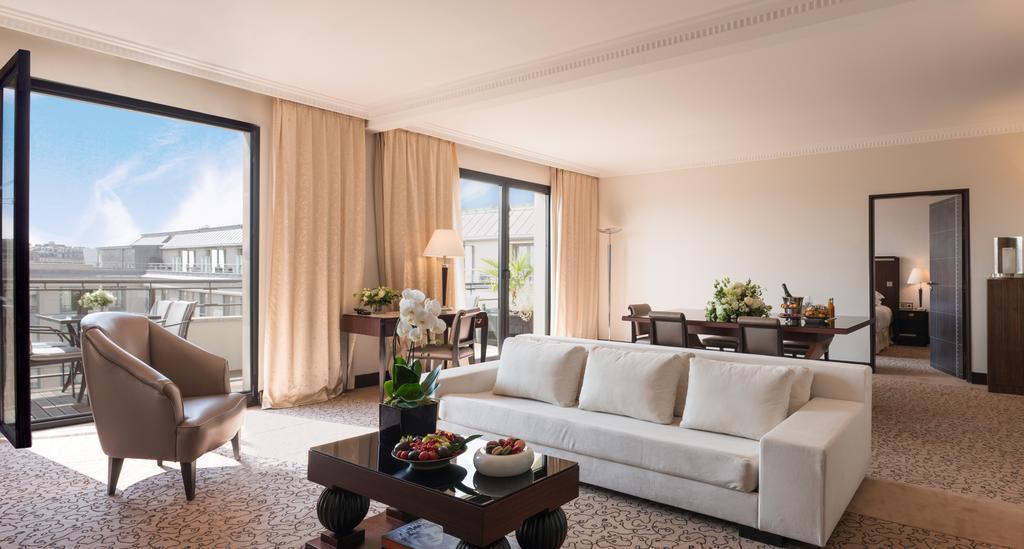 Панорама Hotel Du Collectionneur Arc De Triomphe 5*