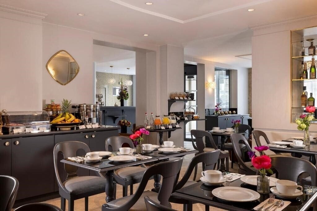 Фото Madeleine Plaza 4*