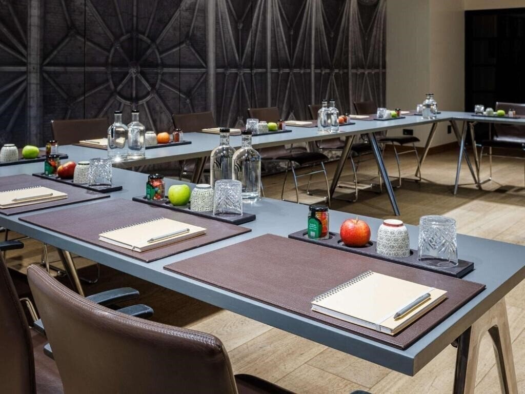 Апартаменты Novotel Paris Les Halles 4*