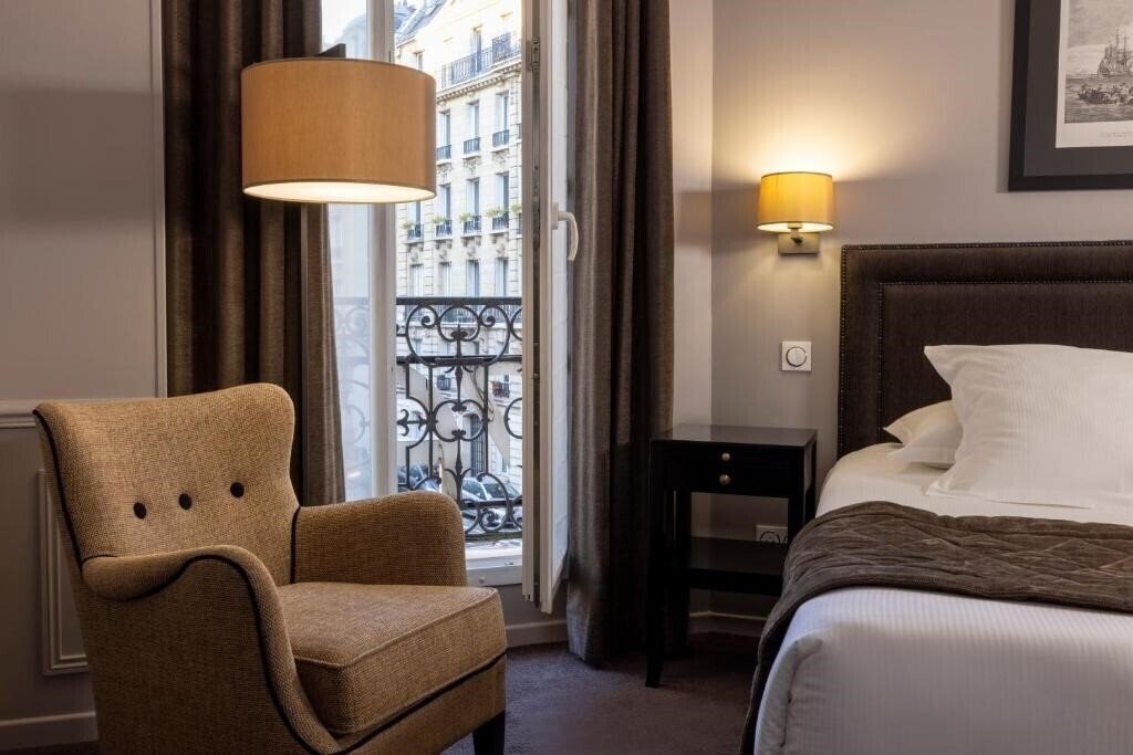 Фото Pavillon Courcelles Parc Monceau 3*
