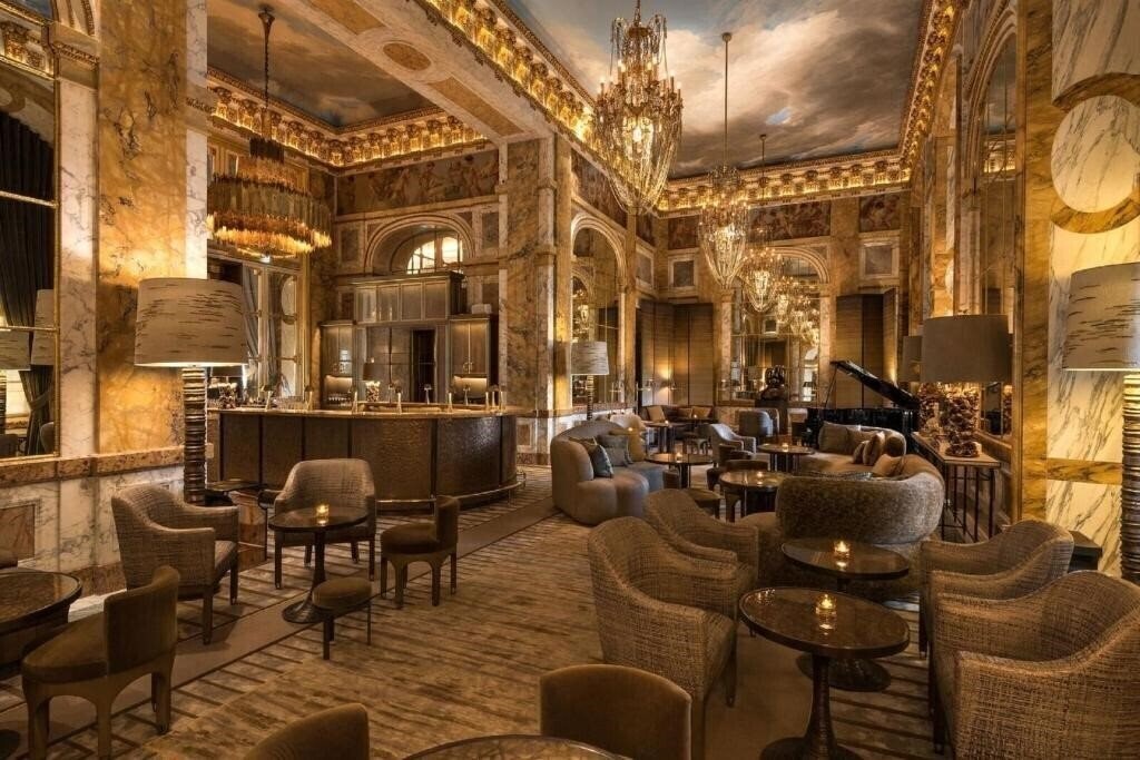 Фотография De Crillon 4*