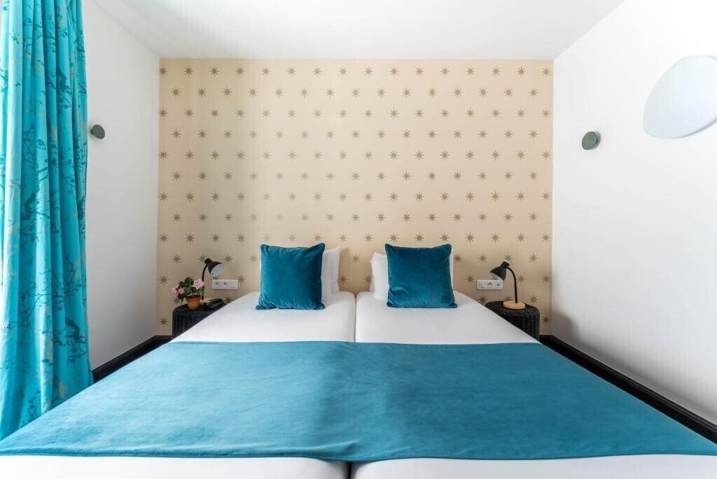 Вид Caumartin Opera 3*