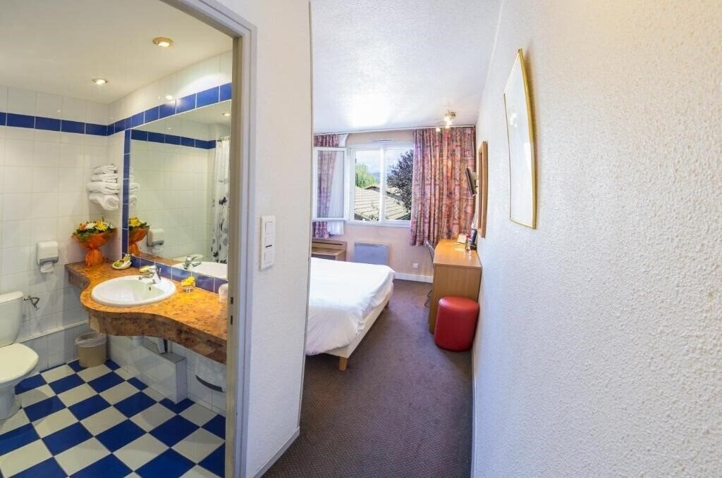 Вид Avantici Hotel Gap 3*