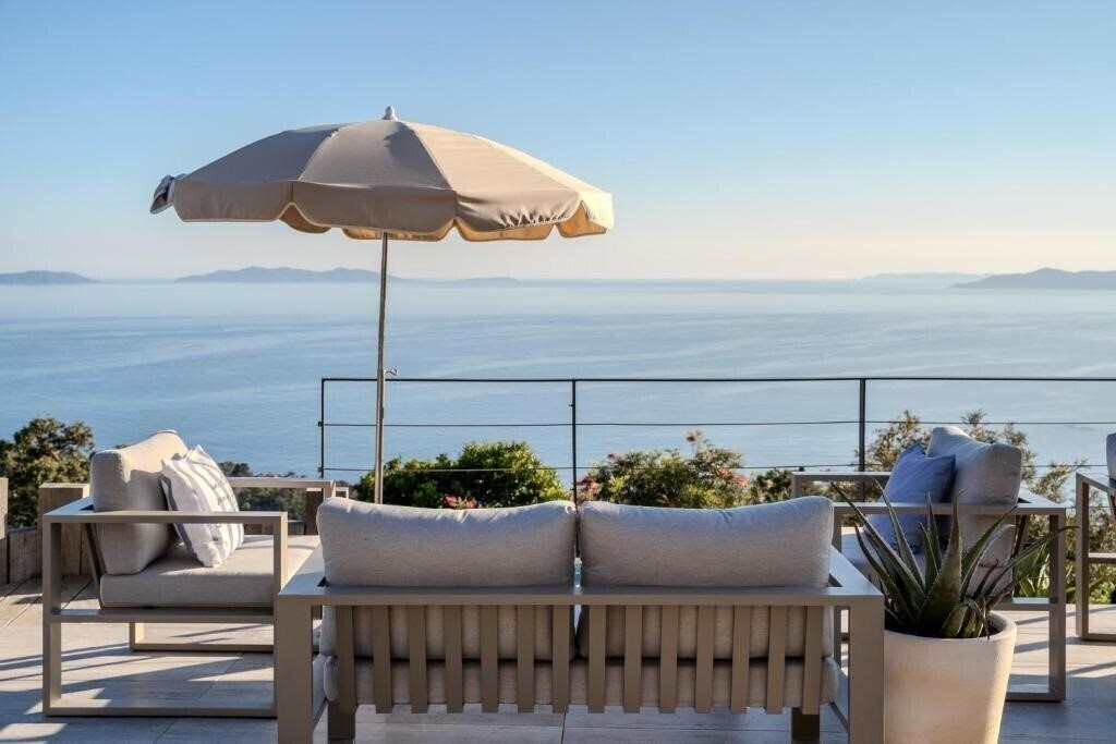 Вид Hotel La Villa Douce 4*