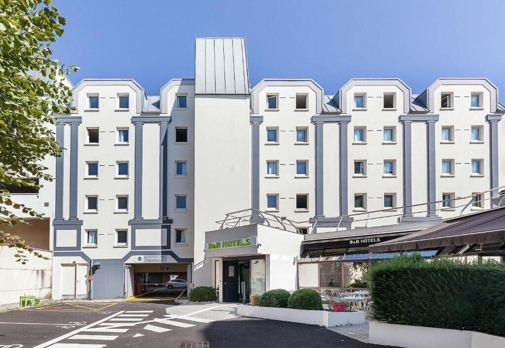 Вид B&B Hotel Rouen Centre Rive Droite 3*