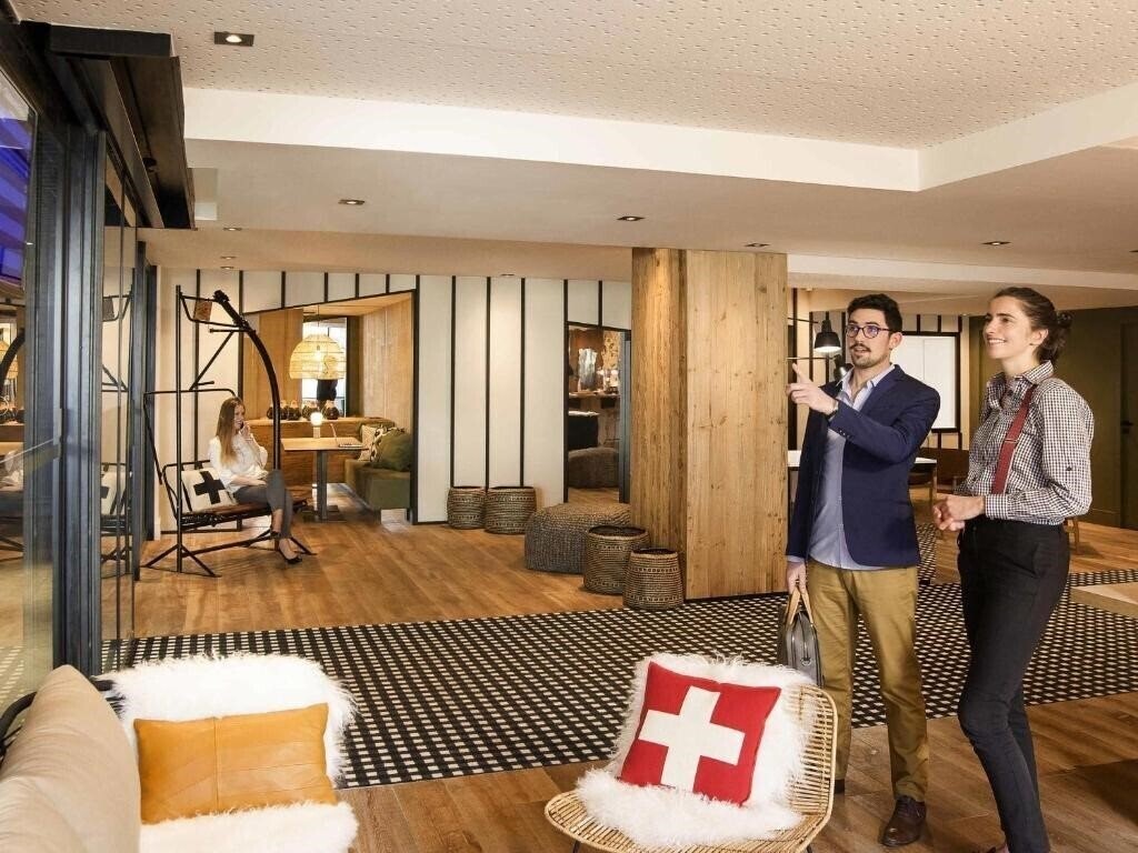 Территория Mercure Chambery Centre 4*