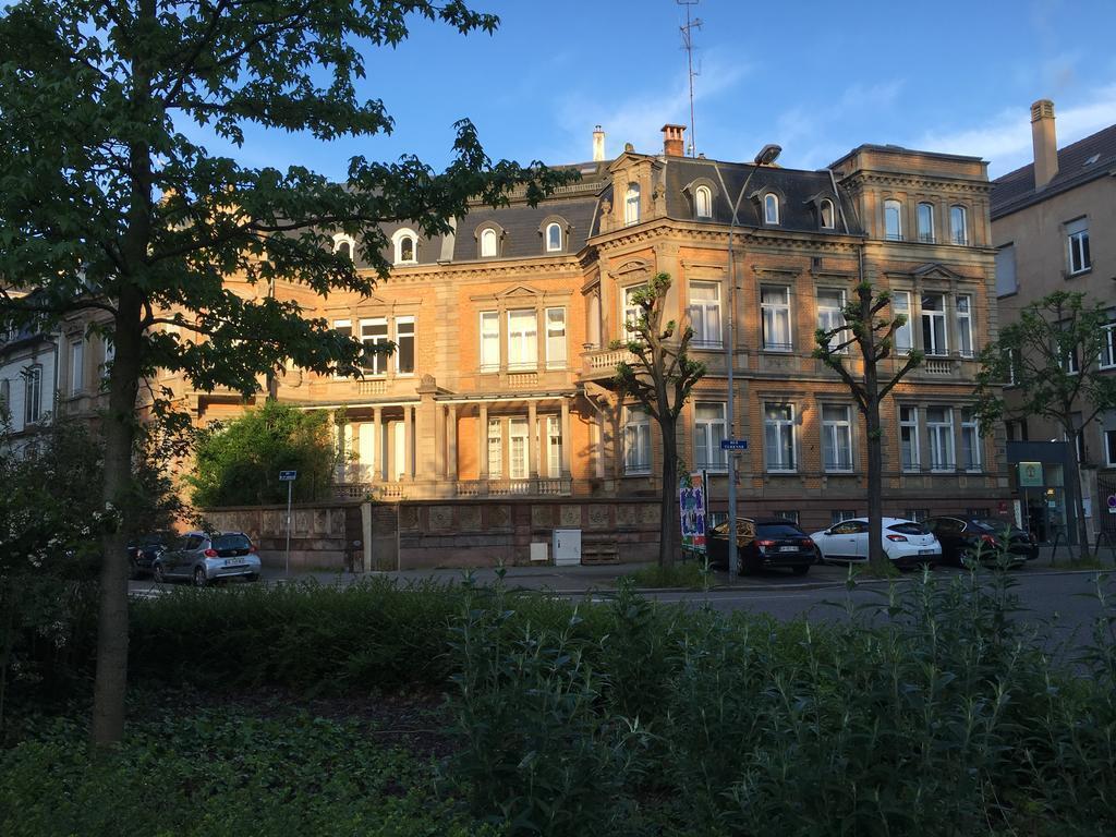 Готель Adonis Strasbourg 3*