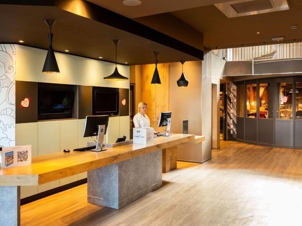 Панорама Ibis Strasbourg Centre Gare 3*