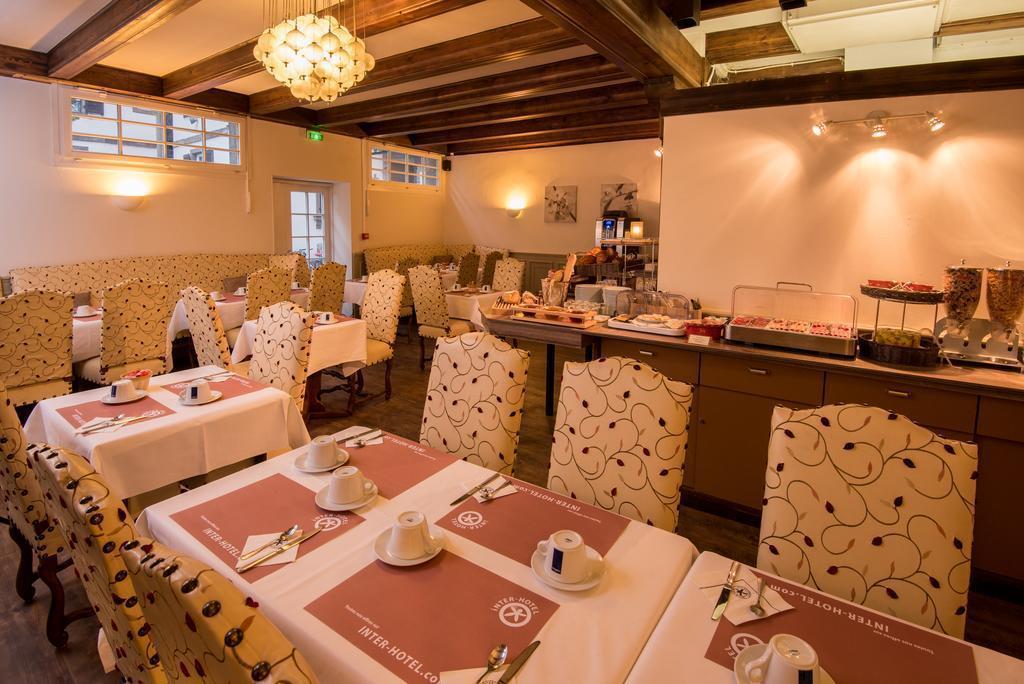 Территория Interhotel Le Bristol 3*