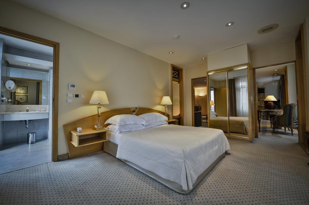 Территория Maison Rouge 4*