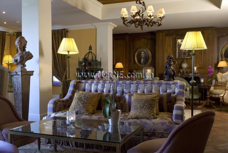 Апартаменты Hotel Le Mas De Pierre 5*