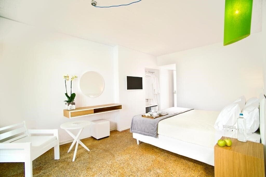 Территория Marathon Beach Resort 3*