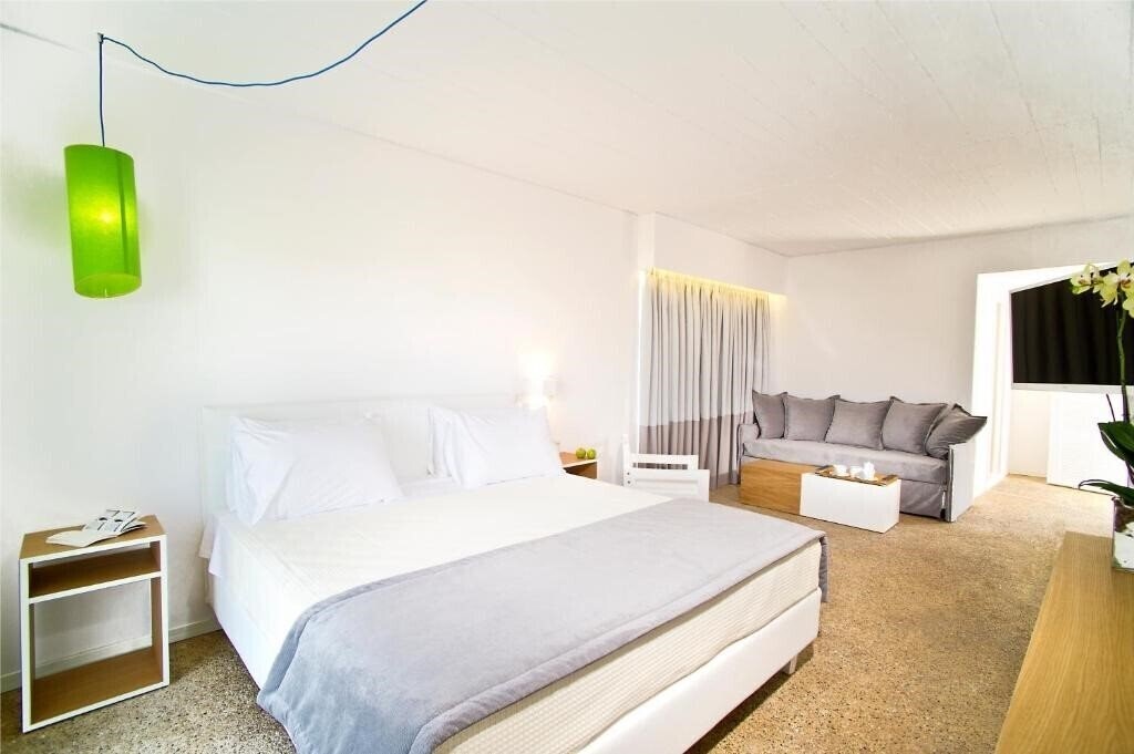 Панорама Marathon Beach Resort 3*